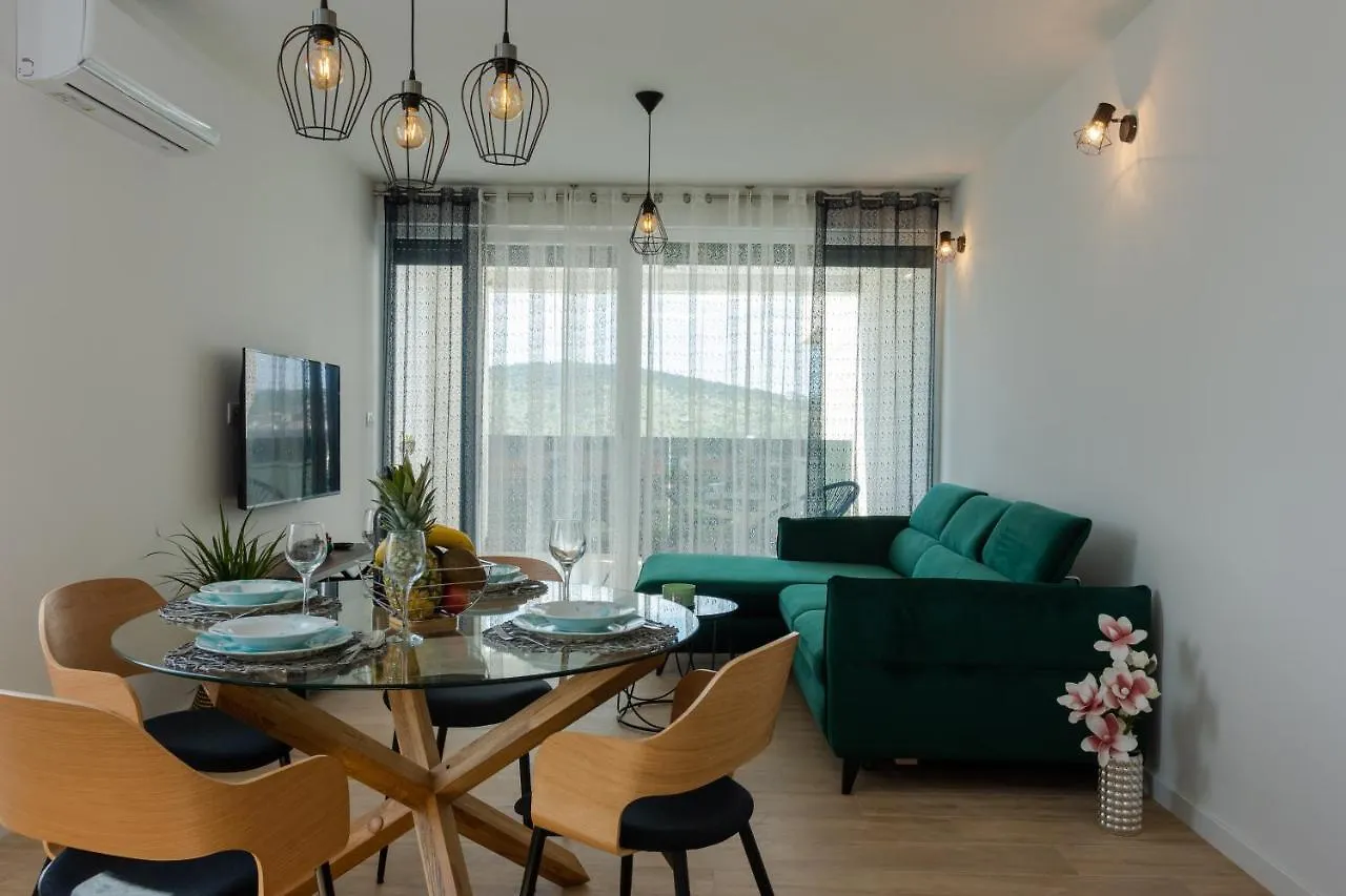 Super Modern Apartment Gold, Beautiful View Trogir