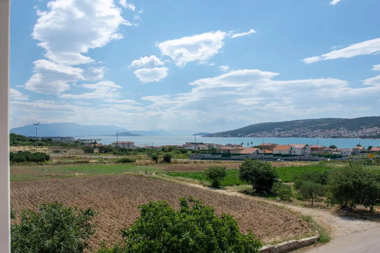 Super Modern Apartment Gold, Beautiful View Trogir Croatia