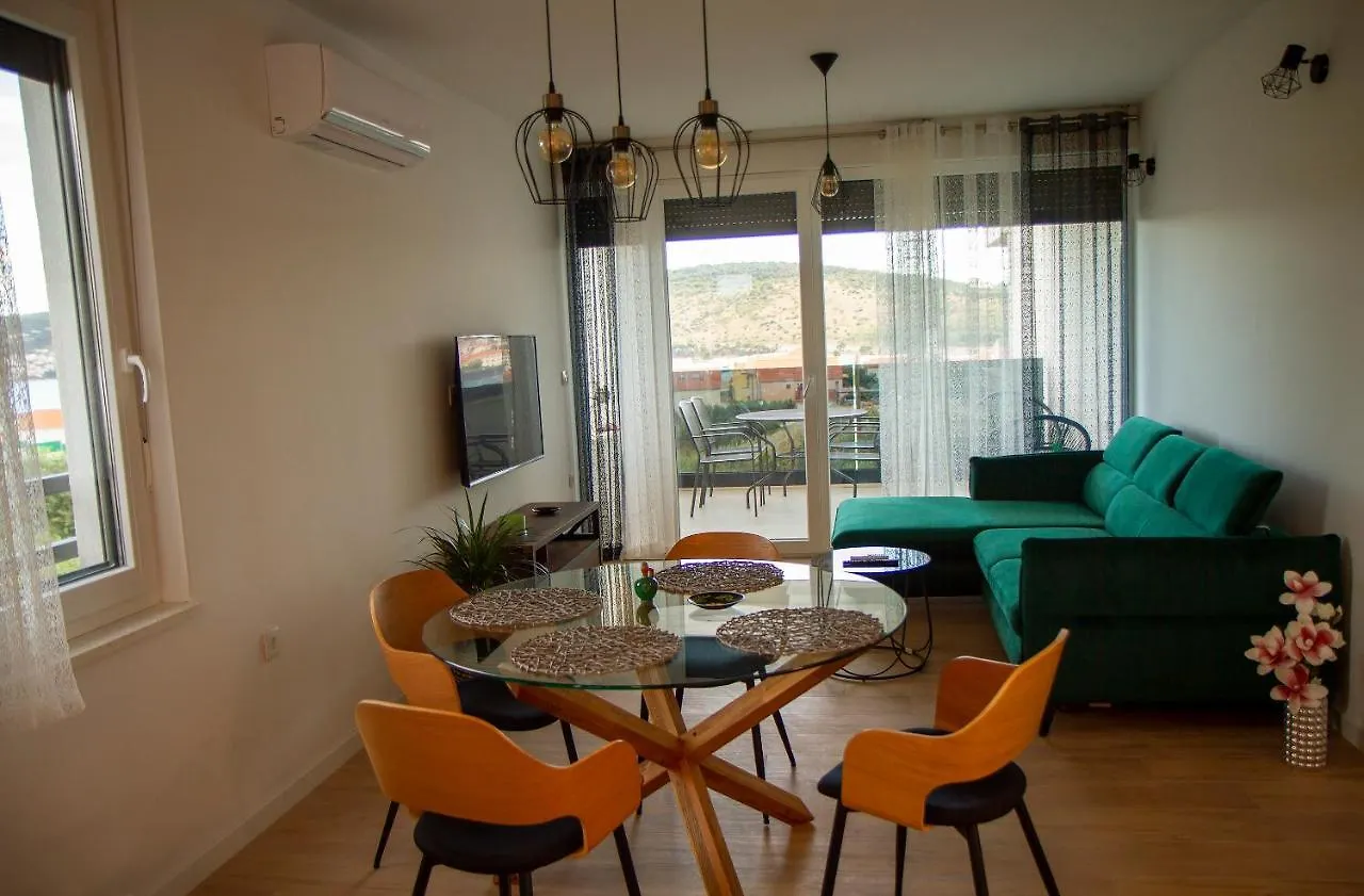 Super Modern Apartment Gold, Beautiful View Trogir